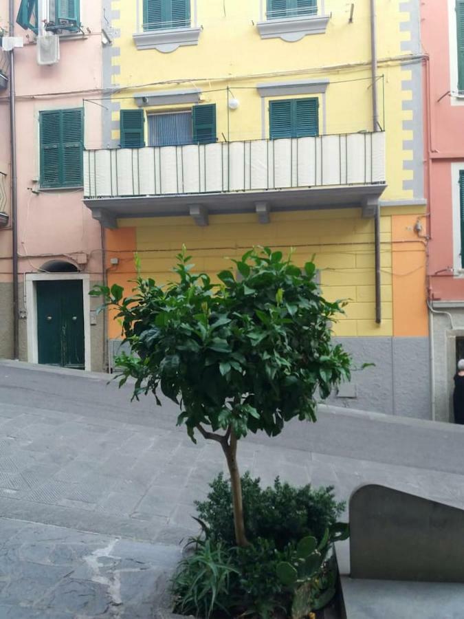 Ca'La Luna - In Centro Con Terrazza Riomaggiore Exterior photo